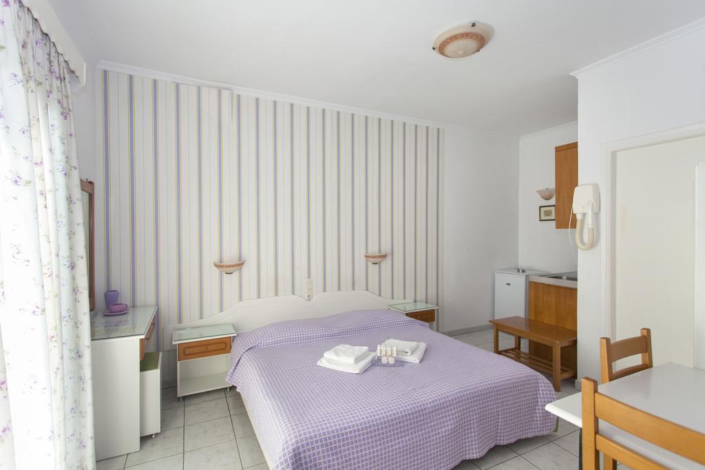 Ionio Gastronomy Suites Амудья Номер фото