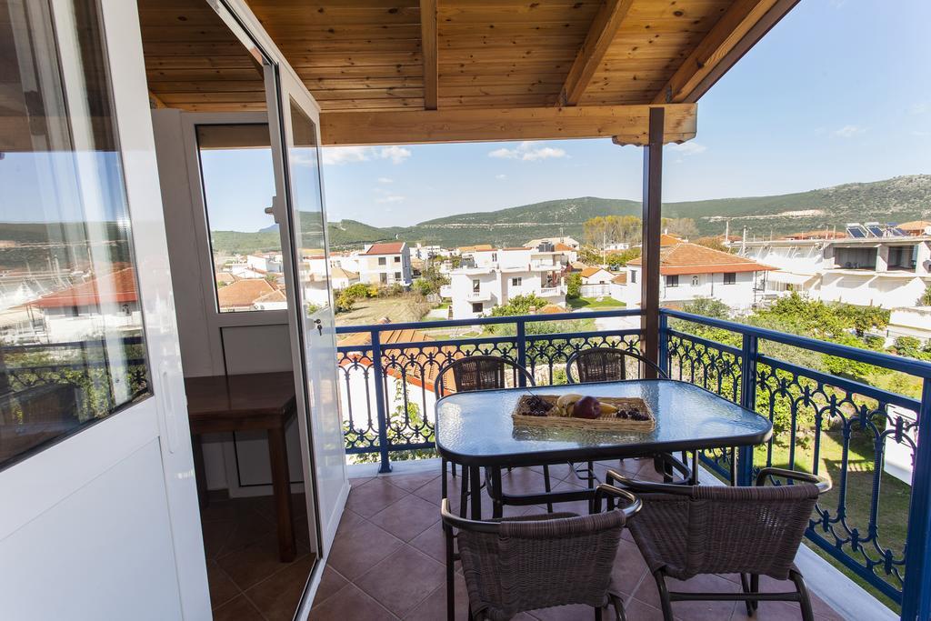 Ionio Gastronomy Suites Амудья Екстер'єр фото